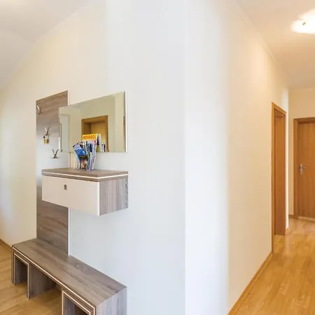 Apartman 3 Bedroom Beautiful Apartment In Birine